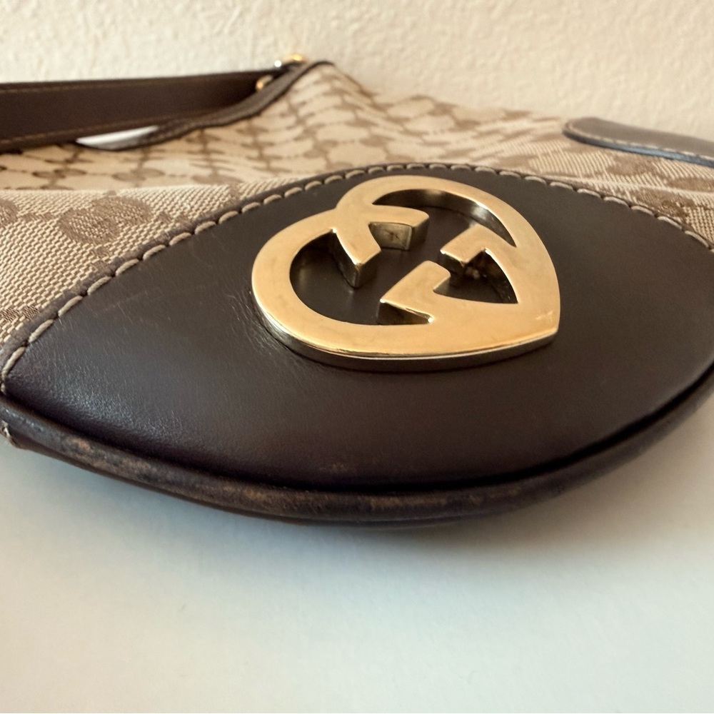 Gucci GG Canvas Lovely Heart Crossbody Bag - Picture 5 of 15